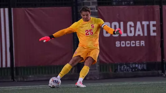Tomas Hut vs. Colgate