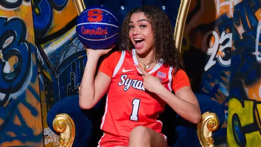 Laila Phelia WBB Commits