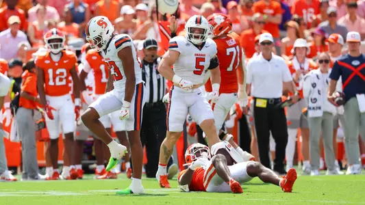 Devin Grant, Antoine Deslauriers