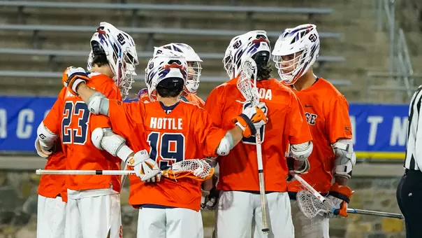 huddle vs UNC at ACCT