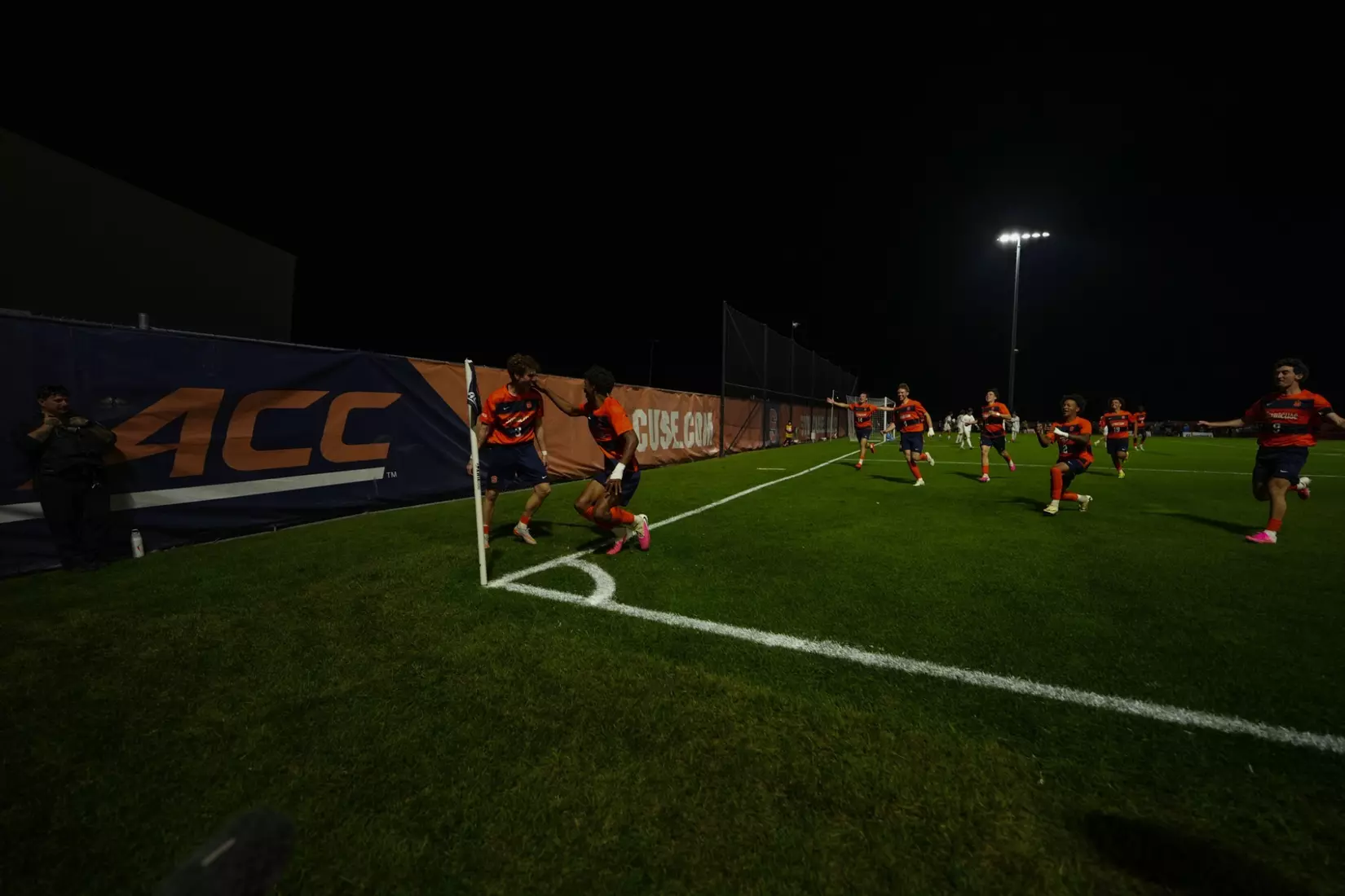 Syracuse men’s soccer shuts out Le Moyne Syracuse men’s soccer shuts out Le Moyne