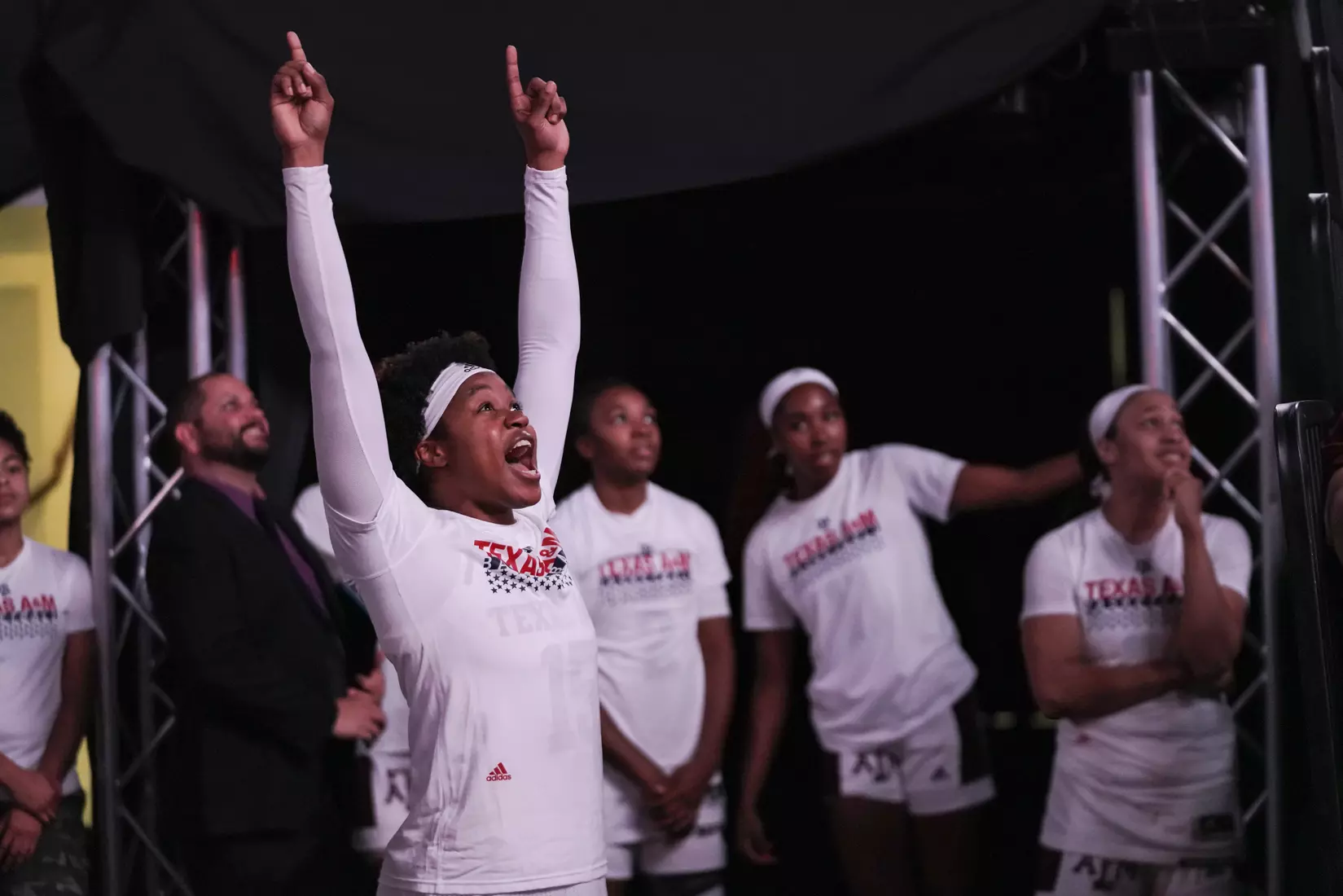 COLLEGE STATION, TX - NOVEMBER 10, 2019 - guard Jasmine Williams #15 of the Texas A&M Aggies during the game between the Texas A&M Aggies and the Duke Blue Devils in College Station, TX. Photo By Spencer Gnauck/Texas A&M Athletics
