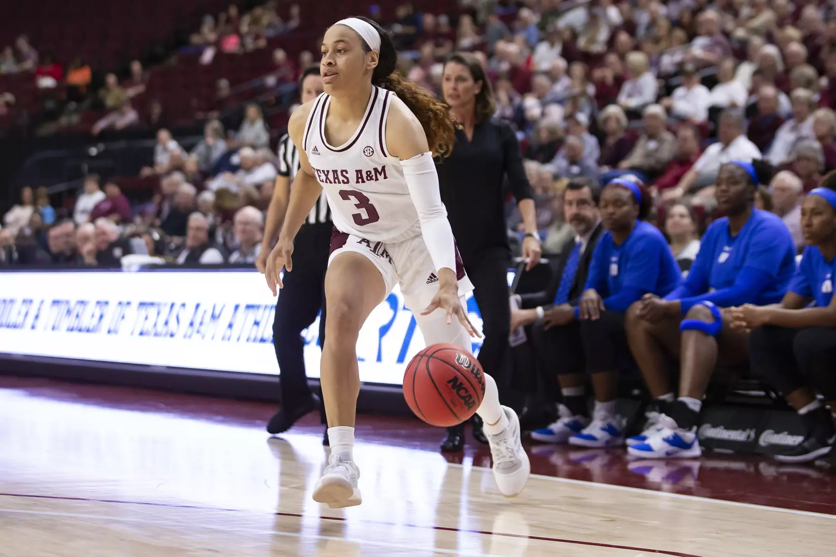 COLLEGE STATION, TX - NOVEMBER 10, 2019 - guard Chennedy Carter #3 of the Texas A&M Aggies during the game between the Duke Blue Devils and the Texas A&M Aggies at Reed Arena in College Station, TX. Photo By Craig Bisacre/Texas A&M Athletics