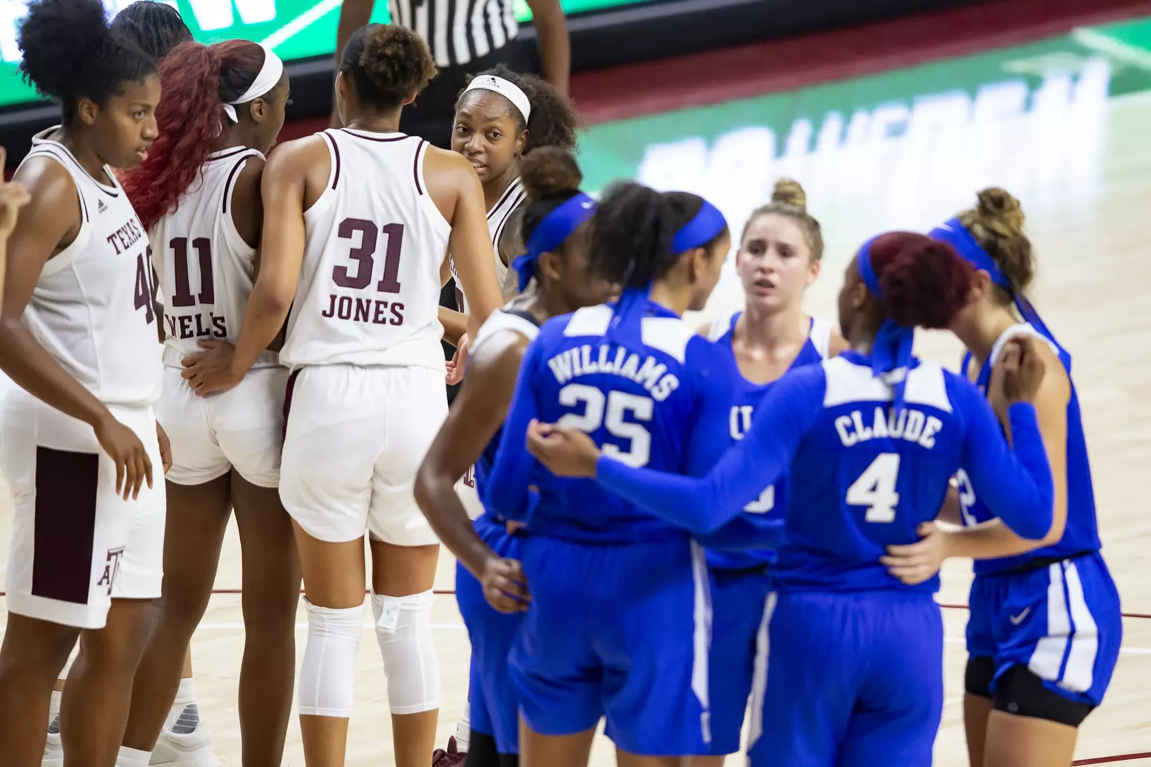 COLLEGE STATION, TX - NOVEMBER 10, 2019 - Texas A&M Aggies WomenÕs basketball team huddle during the game between the Duke Blue Devils and the Texas A&M Aggies at Reed Arena in College Station, TX. Photo By Craig Bisacre/Texas A&M Athletics