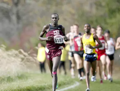 Aggie men tie No. 10 Oregon for 14th at Wisconsin