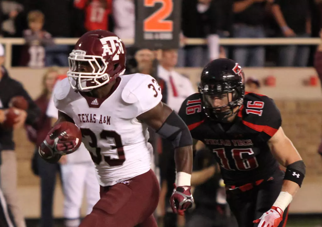 Aggies Outgun Red Raiders, 45-40