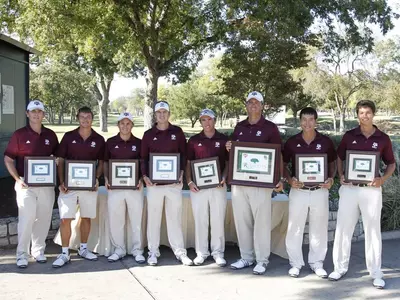 Aggies Win Royal Oaks Intercollegiate