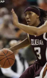 No. 7 Aggies Cruise Past No. 16 Longhorns, 68-54