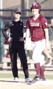 Aggies Split the Series with No. 14 Texas