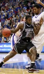 Aggies Come Up Short at Kansas