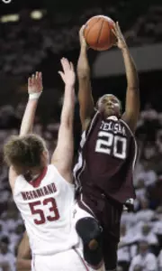 No. 8 Aggies Fall To No. 13 Oklahoma On The Road, 74-65