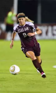 No. 7 Soccer Takes Iowa State in Overtime