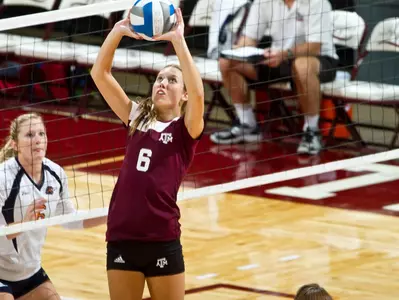 Volleyball Wins Ladyjack Invitational