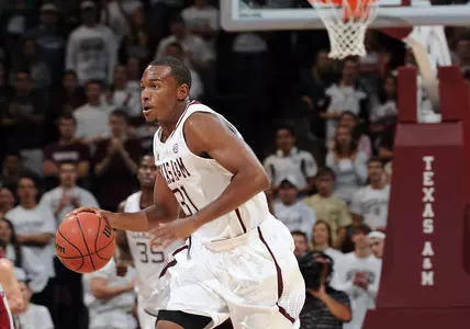 Aggies Top Trojans, 83-65