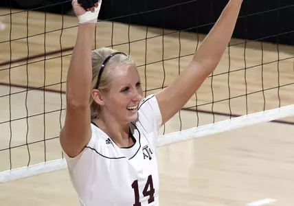 Volleyball Gets Big Win at Tennessee