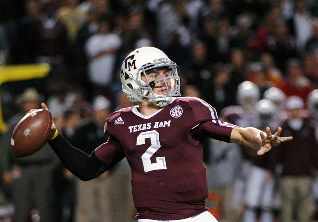 A&M Rolls to 59-29 Senior Night Win