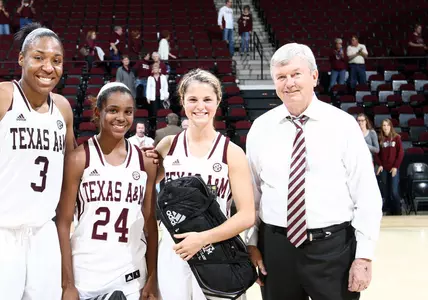 Aggies Cruise to A&M Classic Title