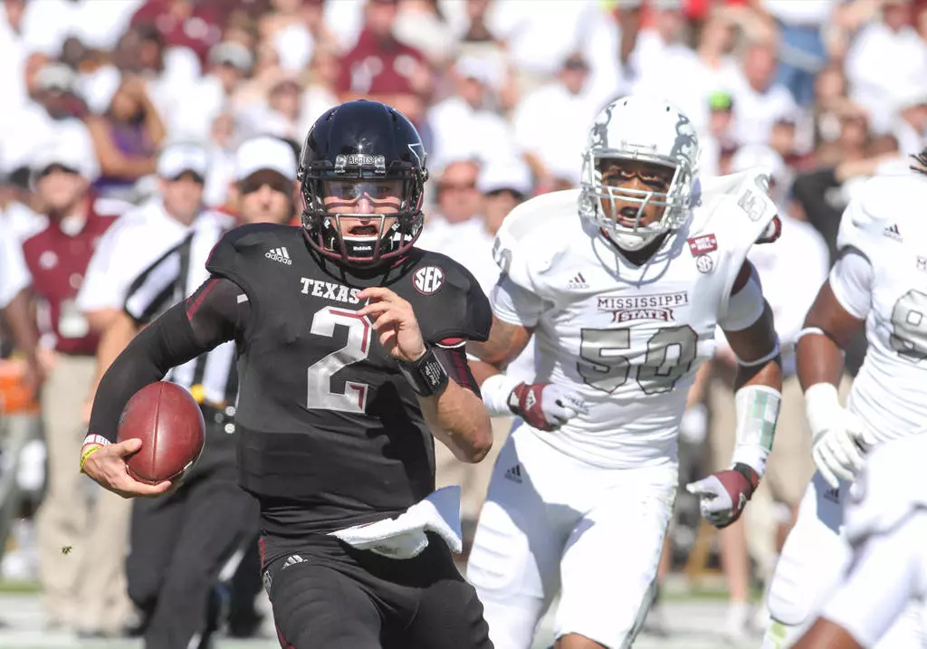 Manziel Leads Aggies to 38-13 Rout of Mississippi State