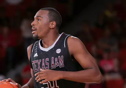 A&M Gets Huge Win at Kentucky, 83-71