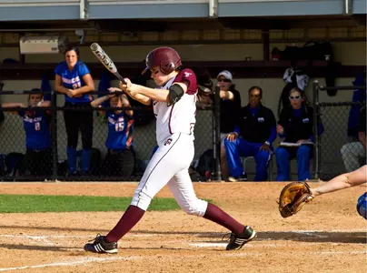 Aggies Push Home Streak to 30