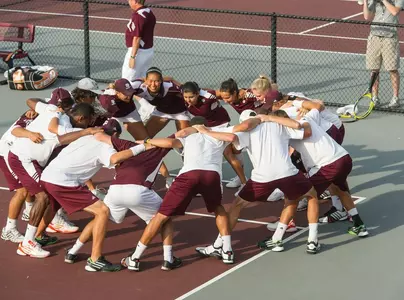 Aggie Women Fall to No. 18 Notre Dame, 6-1