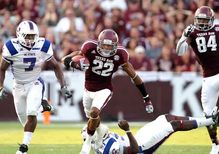 Texas A&M Routs South Carolina State, 70-14
