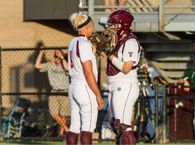 Dumezich and May Named Preseason All-SEC