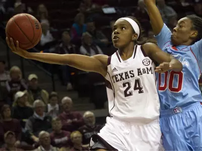 Jones' 13 Assists Help Aggies To 80-52 Victory