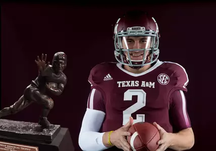 Manziel named 2013 Heisman Trophy finalist