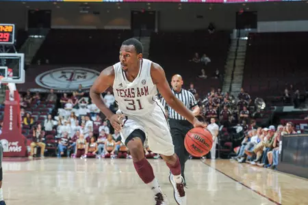 Ole Miss Downs Aggies, 82-73