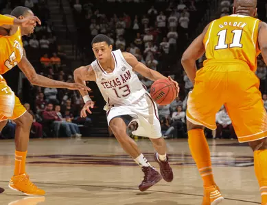 Aggies Fall Just Short in Fayetteville, 73-62