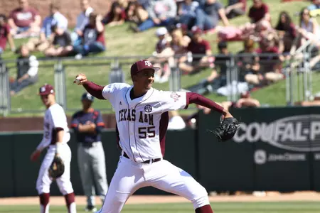 A&M Wins Finale vs. Auburn, 4-1