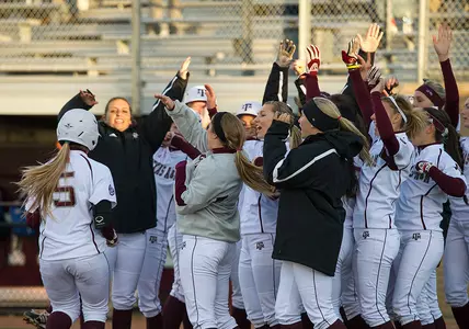 Fifth-Ranked Aggies Top SHSU, 8-3, Move to 18-0