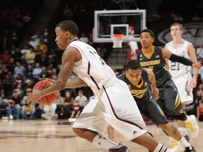 Texas A&M gets 70-68 win over No. 20 Missouri