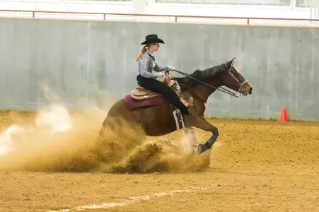 Hunt Seat and Western Squads Advance to NCEA Quarterfinal Round