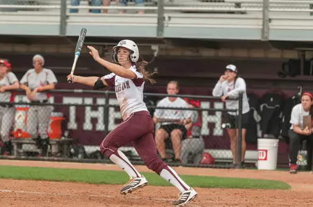 No. 8 Texas A&M Splits Games on Day One of Aggie Classic