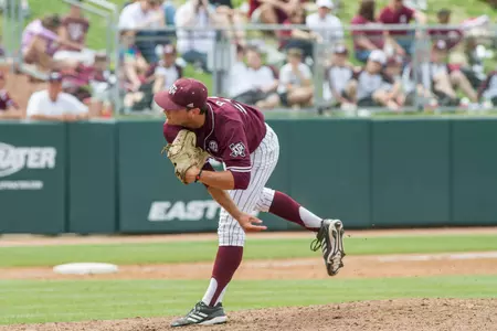 Aggies Drop 3-2 Decision to Alabama