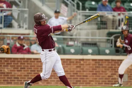 Aggies Edged by Razorbacks, 2-1