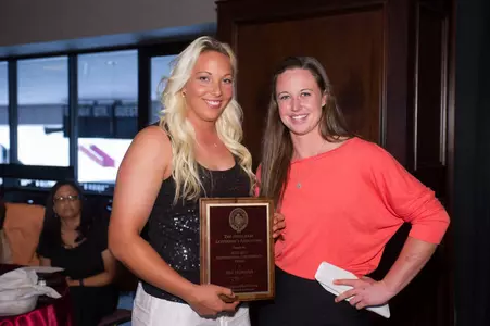Dumezich Receives Texas A&M Distinguished Lettermen?s Award