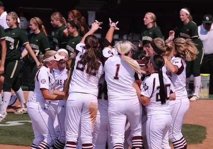 Dramatic Four-Run Seventh Lifts Aggies to Regional Finals