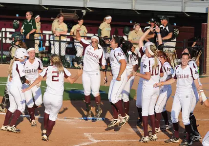 A&M Run-Rules Baylor to Win NCAA Regional Title