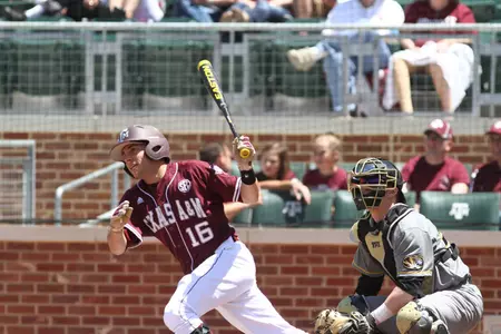 Three-Run Ninth Inning Gives A&M Win Over Missouri