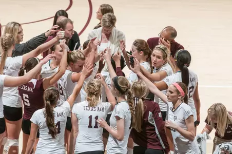 Texas A&M Falls to No. 3 Florida