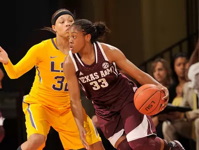 Walker's Late Shot Downs No. 12 LSU In Baton Rouge