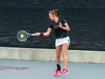 Texas A&M Defeats Mississippi State, 4-1, in Season Opener
