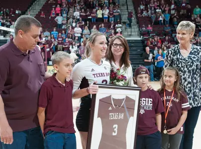 Aggies Celebrate Senior Day with Sweep of Missouri