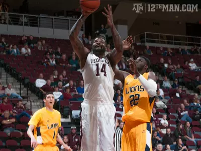 Men's Basketball Downs Lions in Exhibition