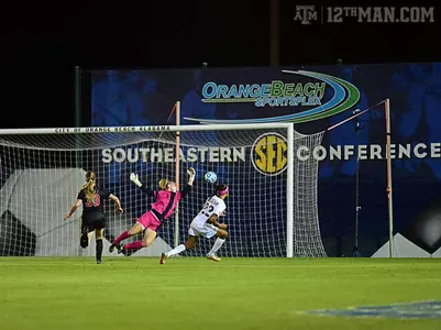 Aggies Advance to Semifinals with 3-0 Win Over Georgia