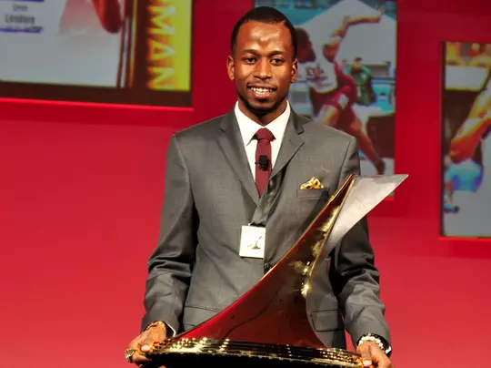 Aggie sprinter Deon Lendore wins the 2014 Bowerman Award