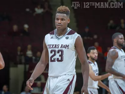 House's Three Sinks Sam Houston, 66-63